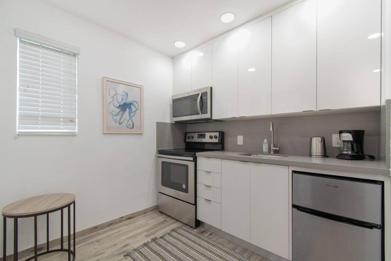 הוליווד Lovely 1Br W Parking Space & Walk To The Beach #7 מראה חיצוני תמונה